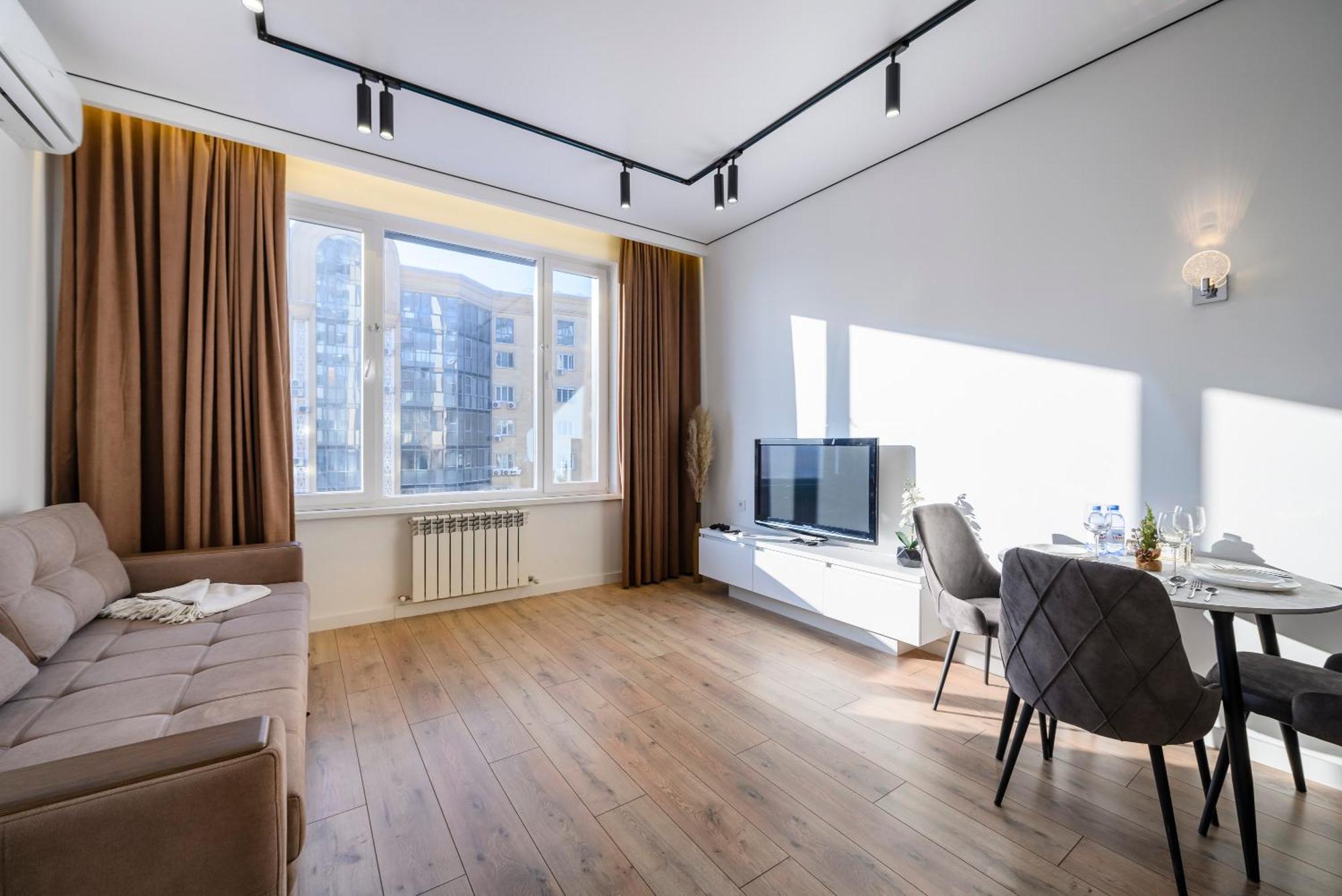 5 New Business-Class Apartments R-House Near Mega Αλμάτι Εξωτερικό φωτογραφία